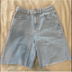 ASOS DESIGN light wash denim jorts with raw hem